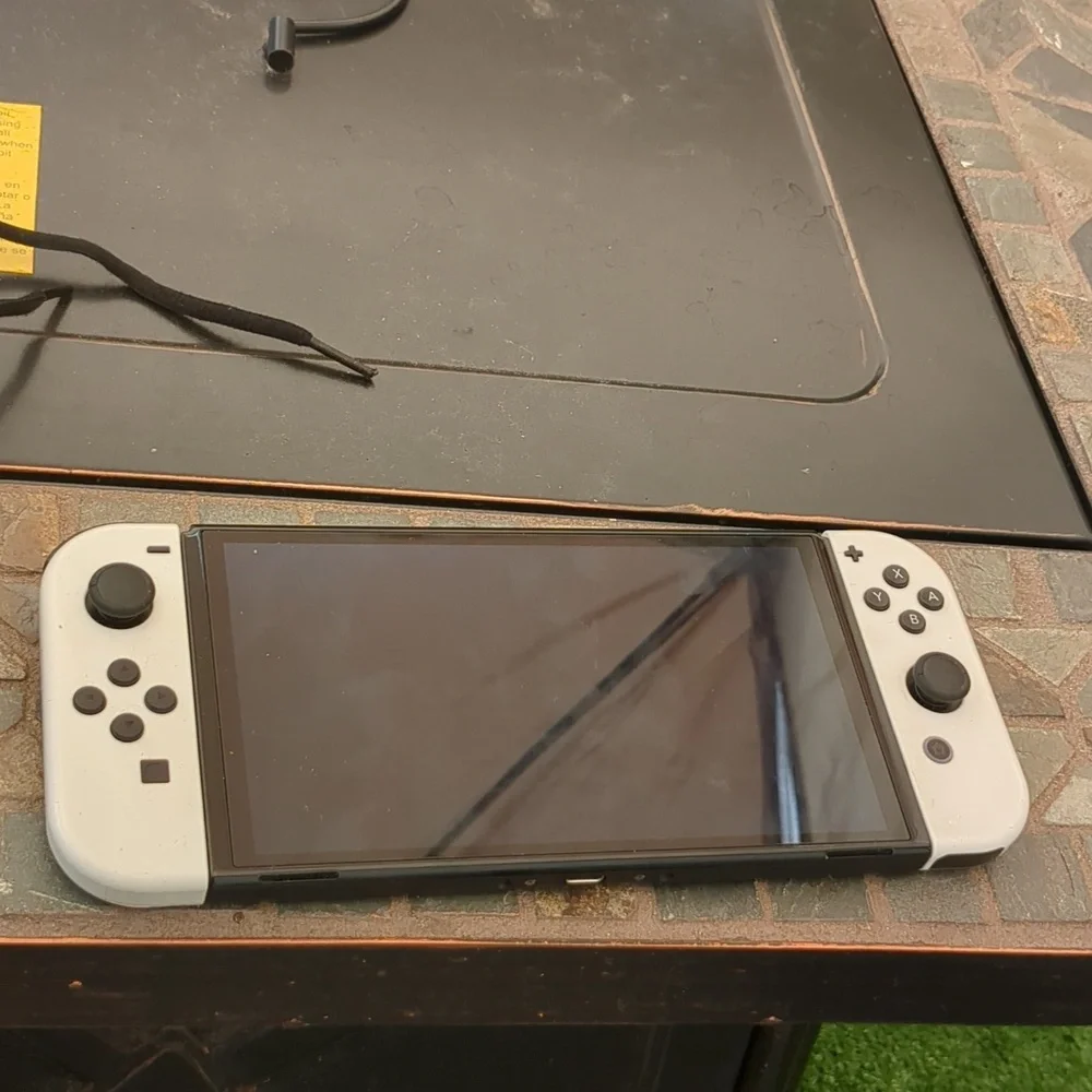 Nintendo DS - Picture 1 of 1
